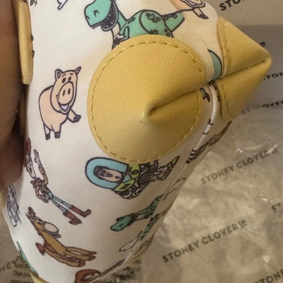 Stoney Clover Lane pouchette - Picture 6 of 9